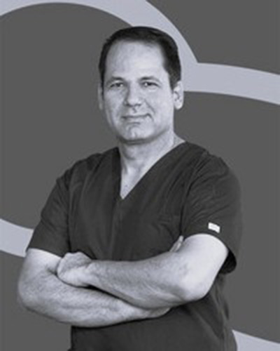 Farshid-Profile-pic-BW